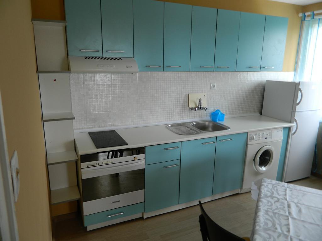 Apartamento Happy Vacation 2 Varna Exterior foto