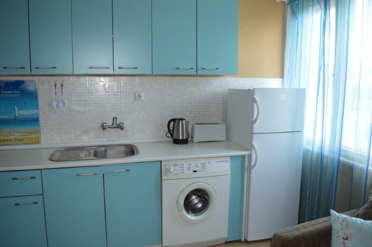 Apartamento Happy Vacation 2 Varna Exterior foto